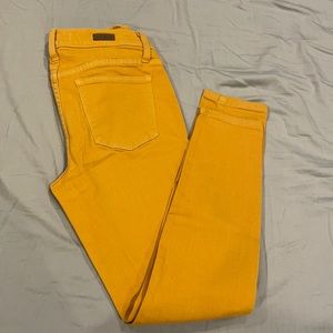 Lila Ryan Ankle Jeans